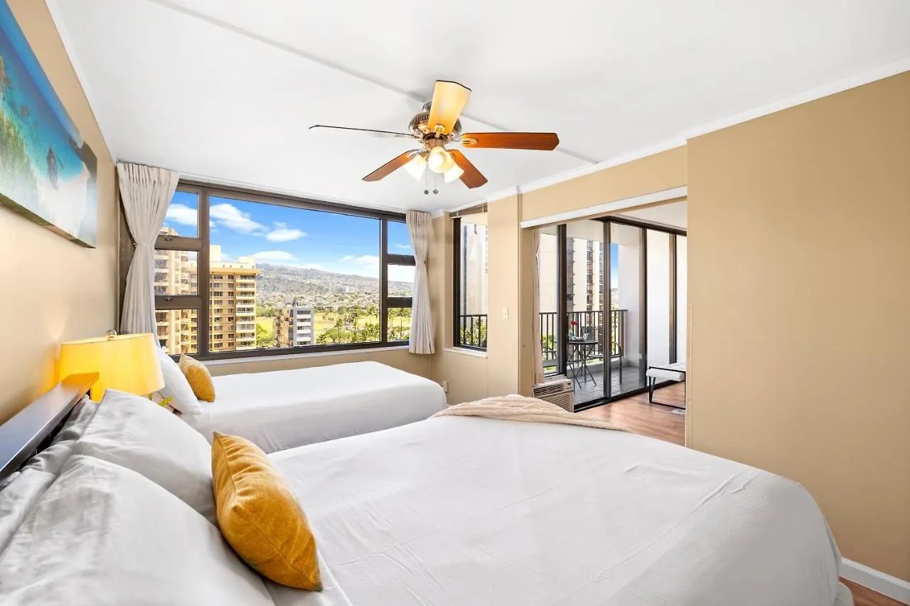 Cozy Mountain View Haven With Free Parking! Apartment Honolulu